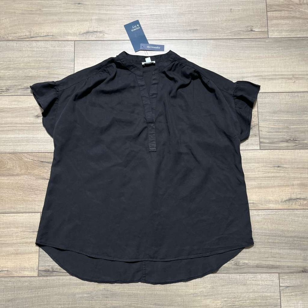 Crown & Ivy Women Split Neck Flutter Sleeve Relaxed Fit Top Size‎ Small Black